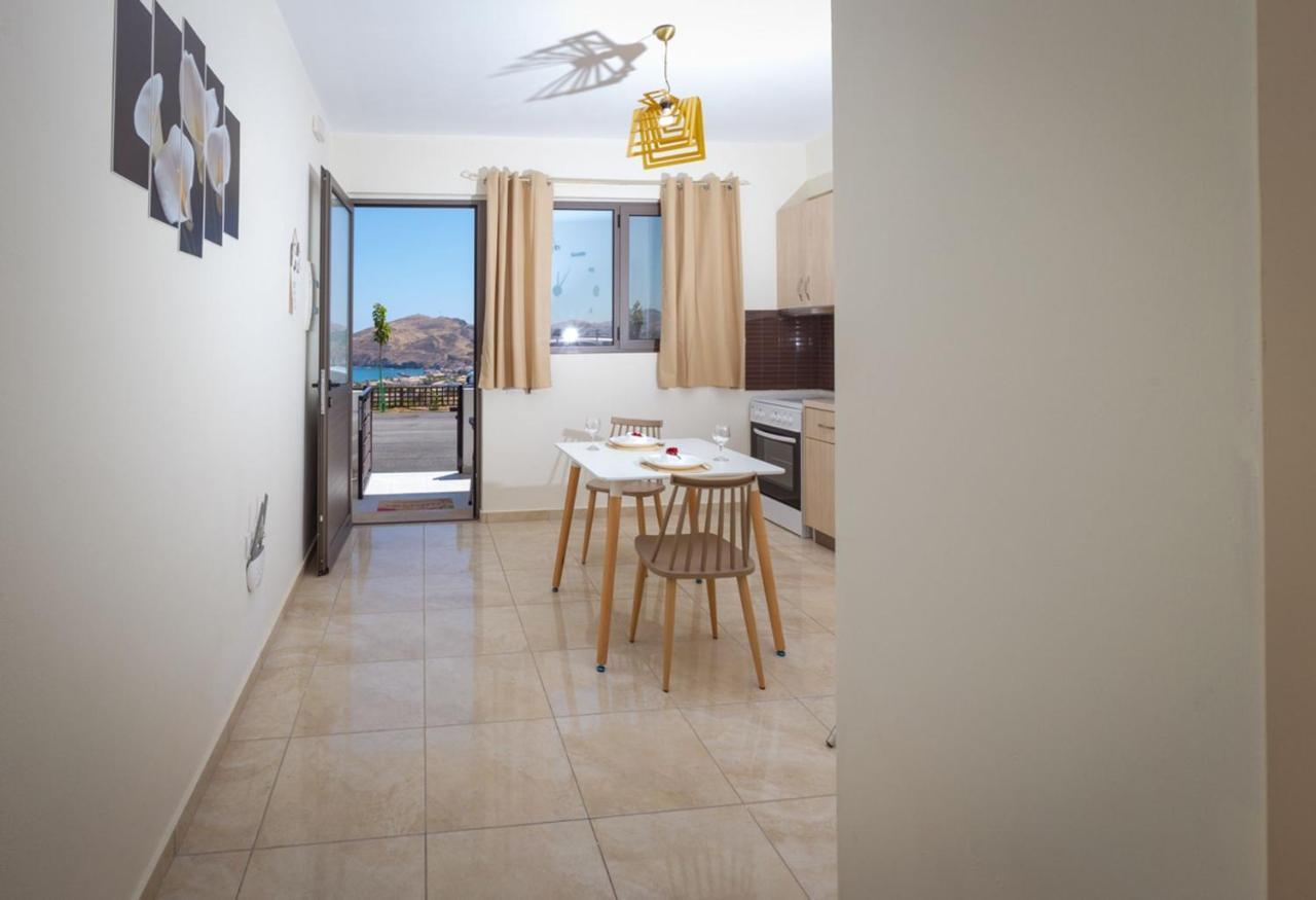 Fabview Studio Apartments Pánormos Eksteriør billede